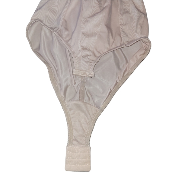 Heavenly Shapewear Nude Colored Bodysuit 1X - Picture 3 of 4
